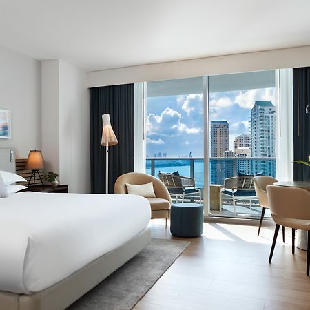 فندق كيمبتون إي بي اي سي ميامي المظهر الخارجي الصورة A guest room at the hotel