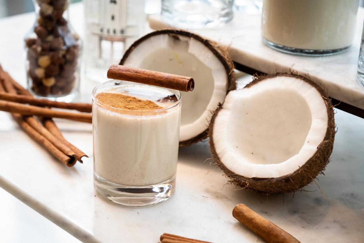 فندق كيمبتون إي بي اي سي ميامي المظهر الخارجي الصورة Coconut milk