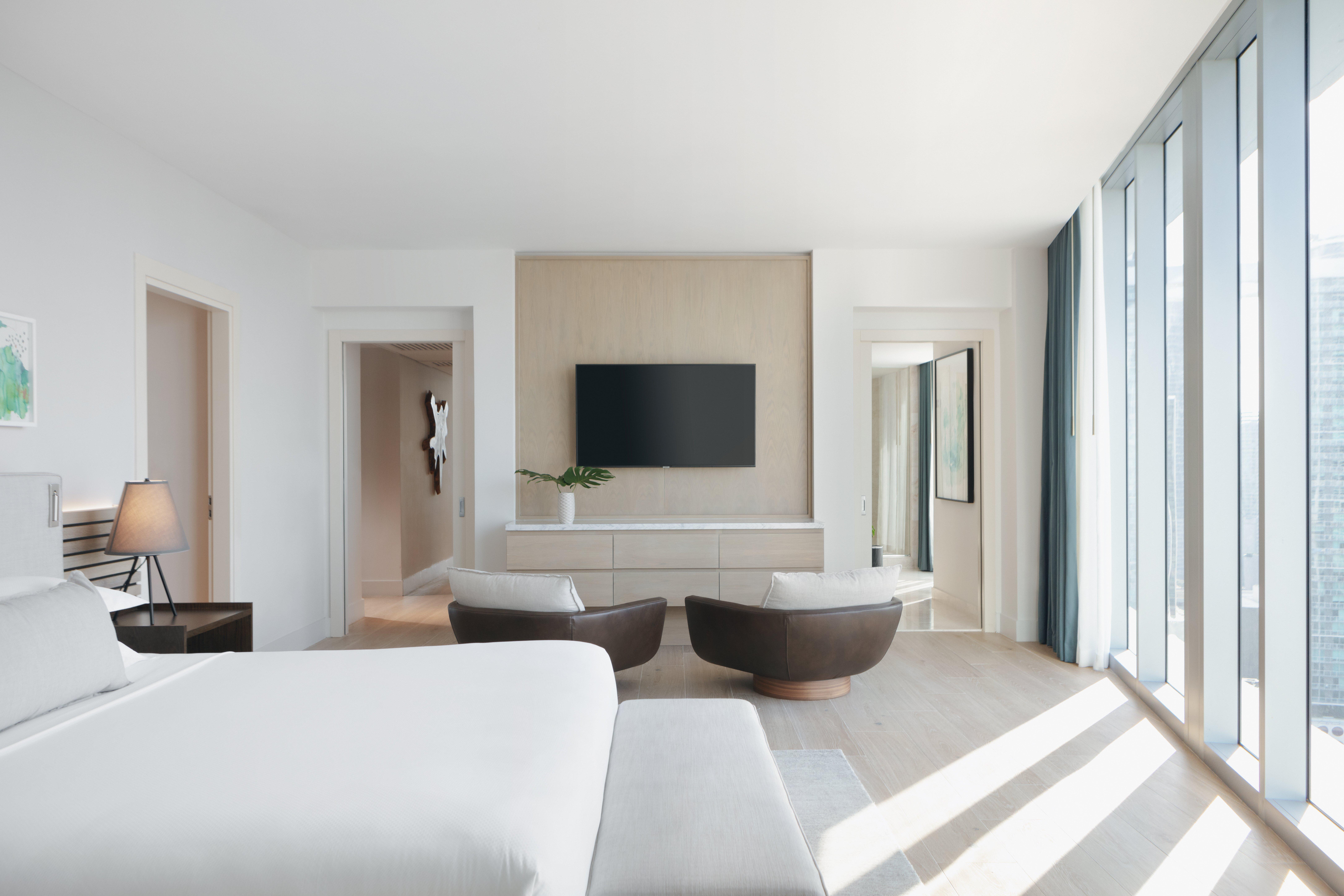 فندق كيمبتون إي بي اي سي ميامي المظهر الخارجي الصورة A bedroom at the Four Seasons Hotel